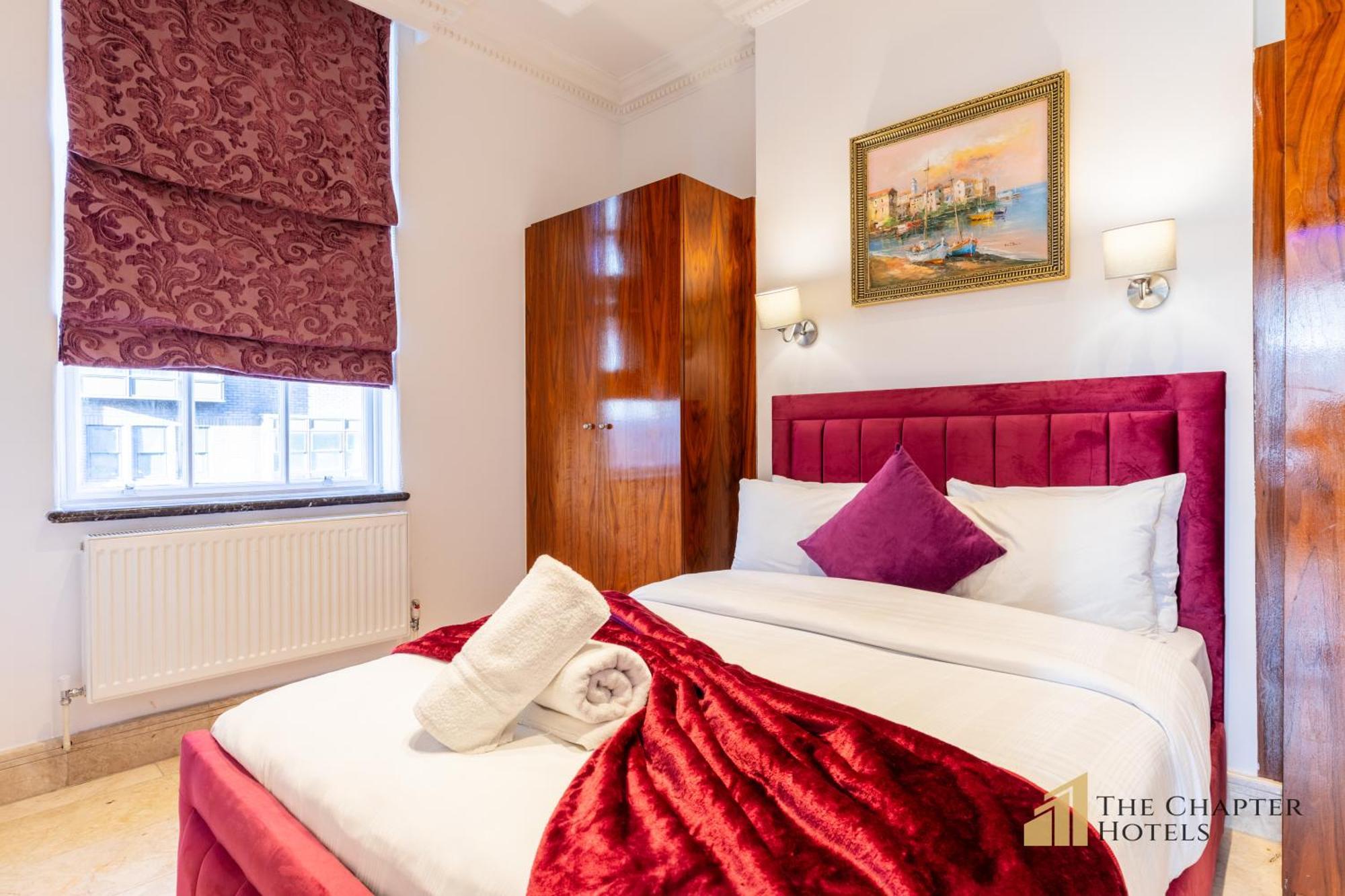 The Chapter - Griffin House 3* London